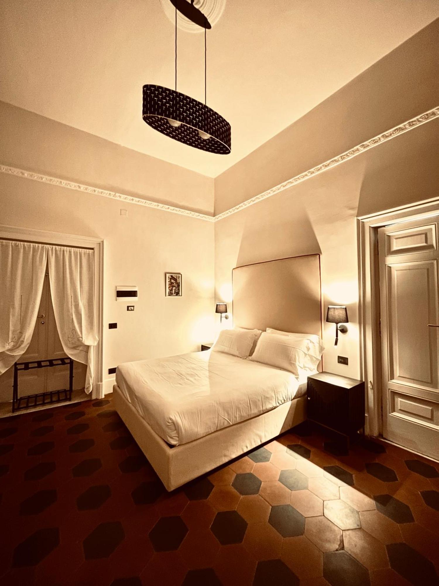 Voglia 'E Turna Hotel เนเปิลส์ ภายนอก รูปภาพ